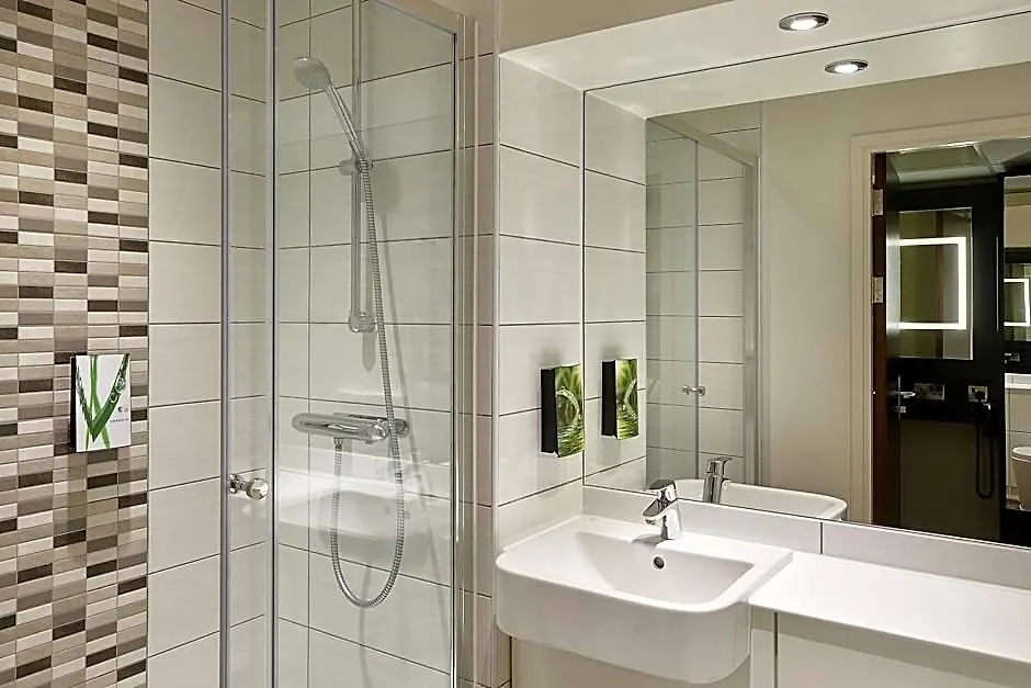 Premier Inn London City-1