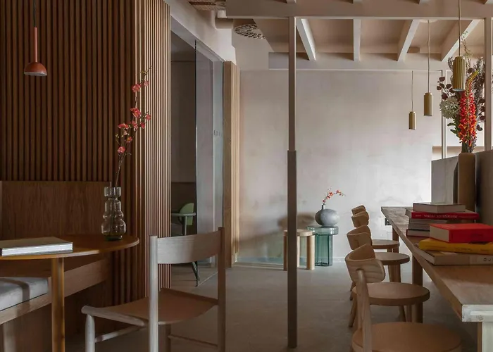Buckle Street Studios By Locke, Aldgate London